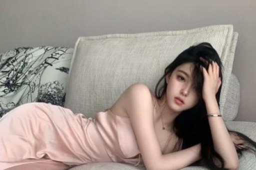 陈律痞幼“接吻疑云”：是真情流露还是流量剧本？