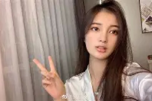被粉丝逼到爆发！前女友公开田栩宁毁灭性素颜照！聊天内容再公开