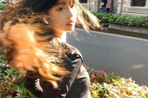 丁嘉丽：未婚先孕、4次堕胎、婚内出轨与孙红雷姐弟恋被唾弃