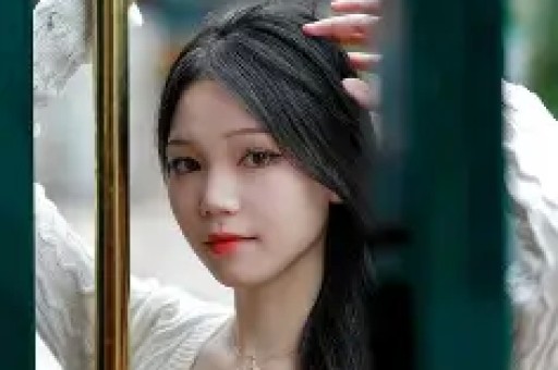 早！4-23丨老年陪伴师月入5000；连锁药店骗保“潜规则”曝光；口头“不干了”公司无需补偿；服务业成为吸纳就业主渠道